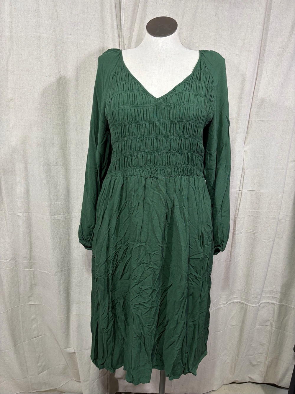 Ava + Viv Green Smocked Midi Dress